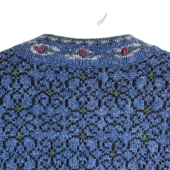 Newton Trading Co Blue Floral Shetland Wool Zip Sweater Womens Medium Grandma - Picture 13 of 16